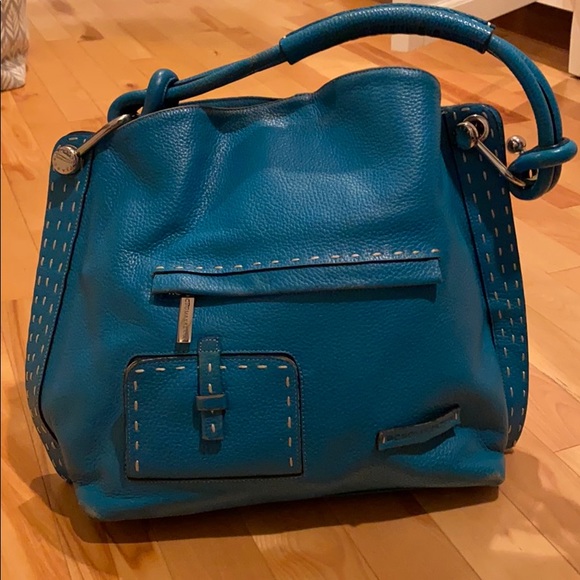 BCBGMaxAzria Handbags - Bcbgmaxazria turquoise signature hobo bag